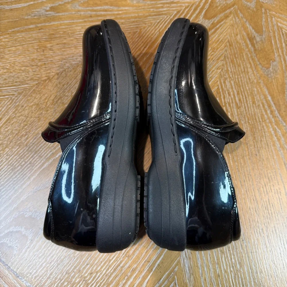 Abeo Gisel Clogs Patent‎ Black Slip On Size 8